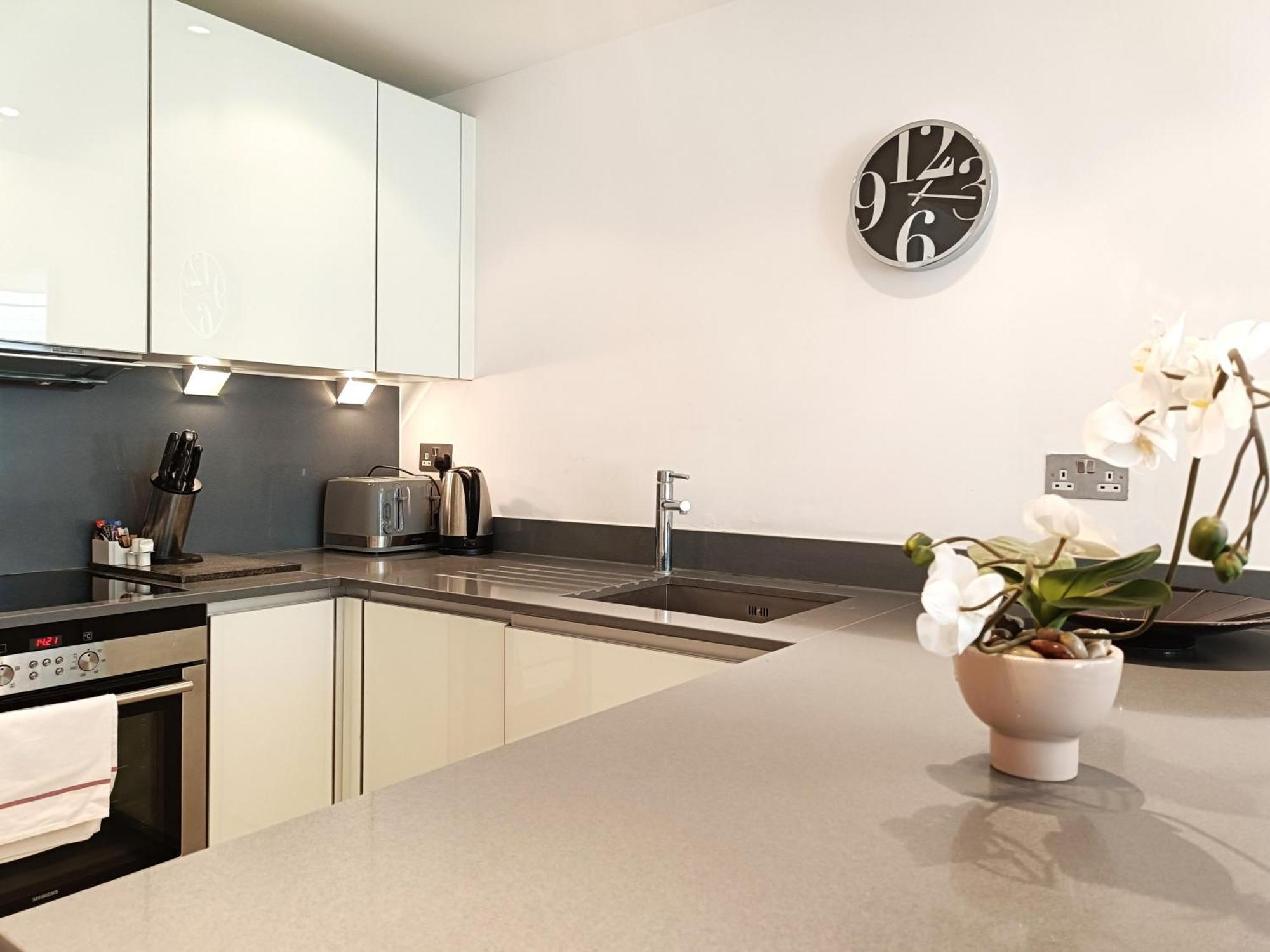 Tower Hill Serviced Apartments ロンドン エクステリア 写真